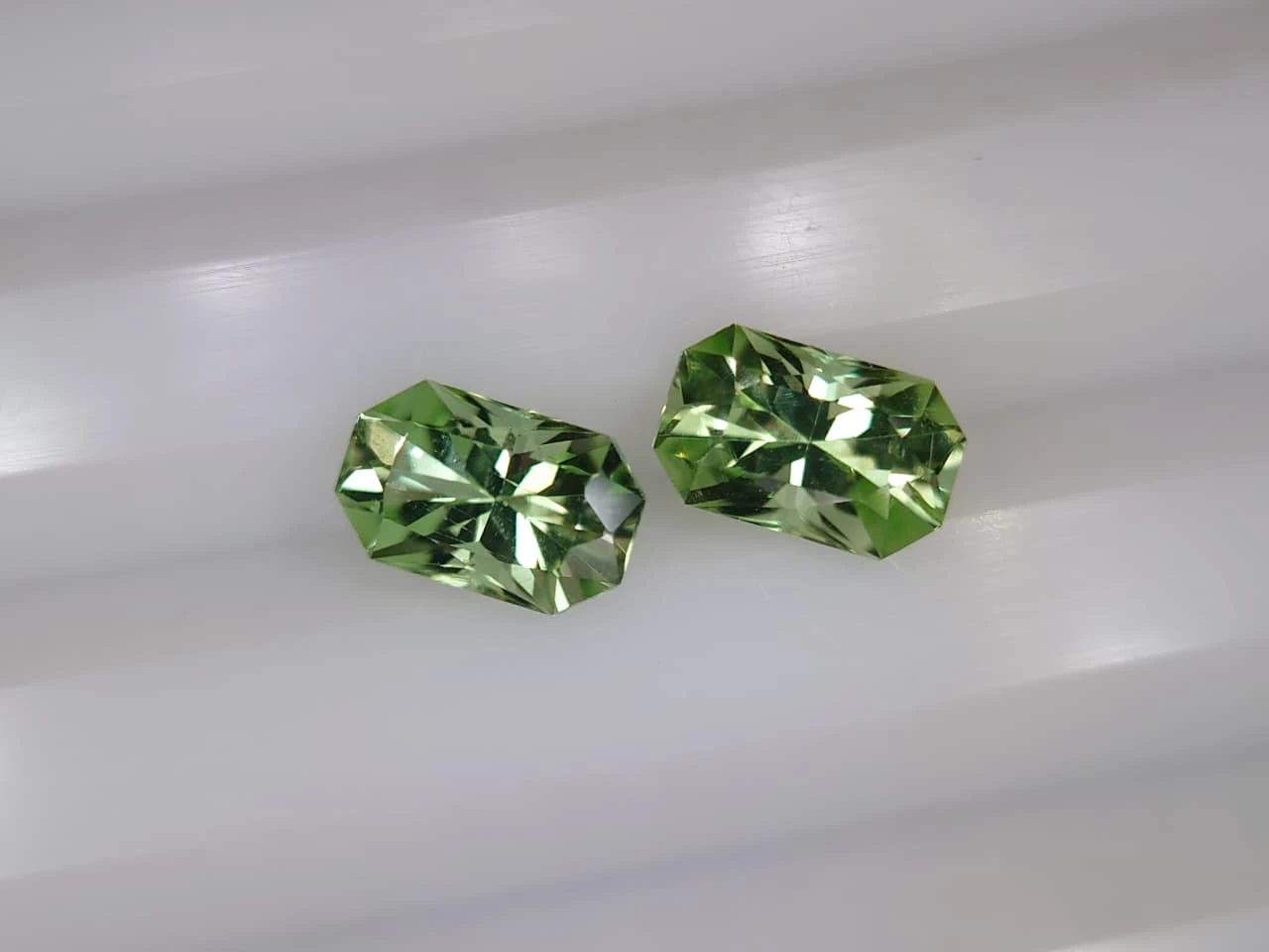 2.3ct Natural Peridot Pair from Pakistan — view 4